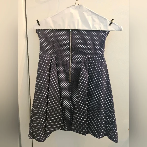 Jrs Cocktail dress - Picture 2 of 4